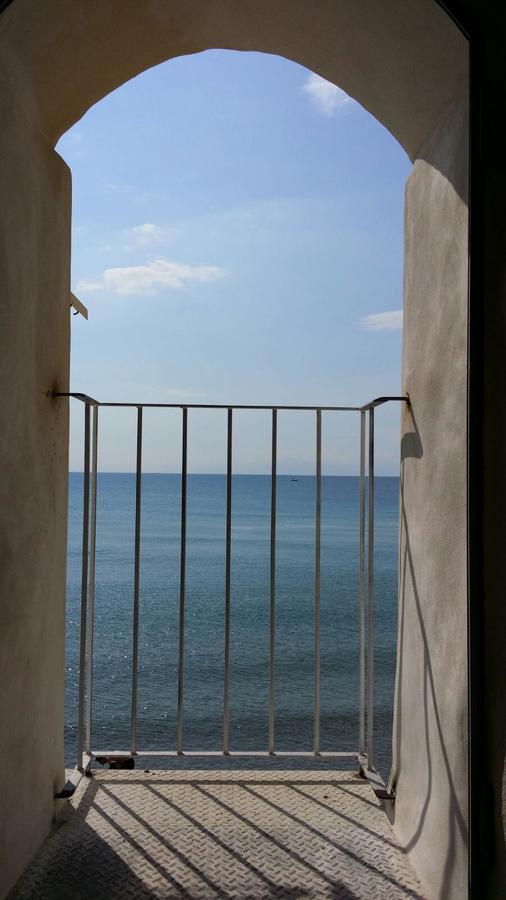 Balcone Sulla Spiaggia Cefalù Exteriér fotografie
